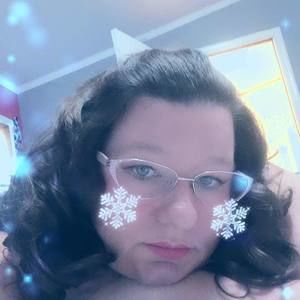 Meet your Posher, Stefanie